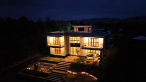 Villa on the Lakefront